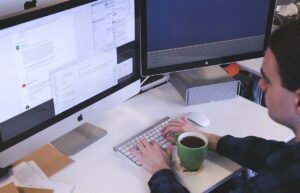  The Power of Remote Work in Digital Marketing: Work from Anywhere, Anytime